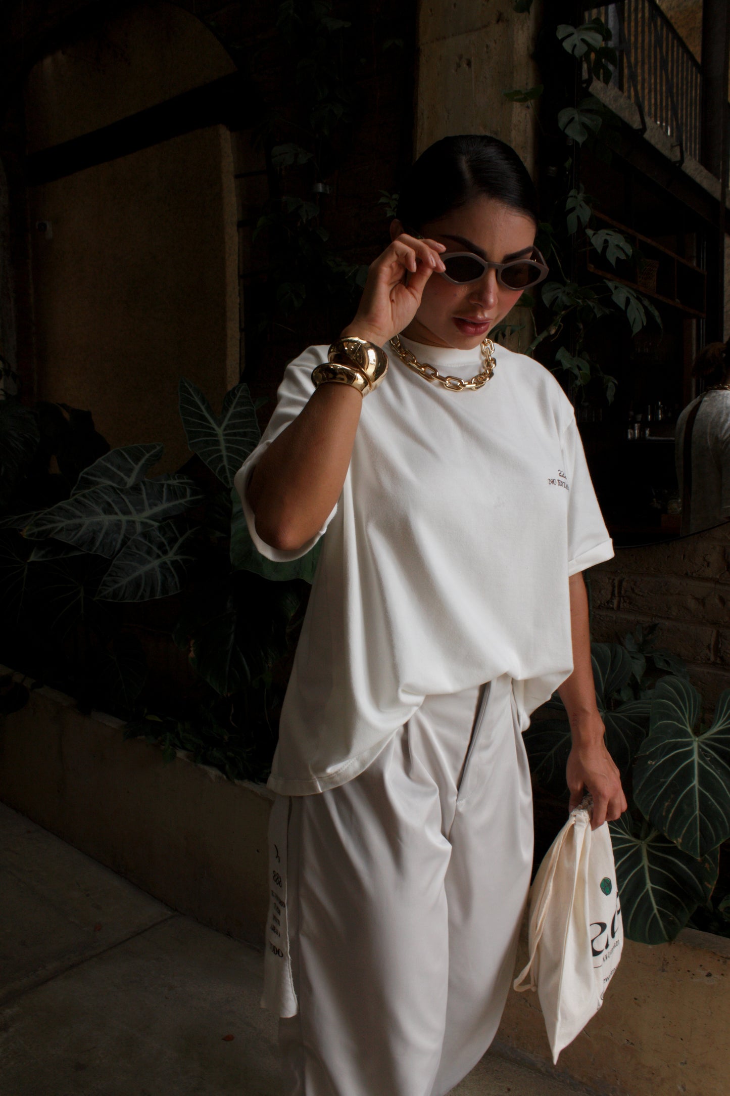 AMATISTA T-SHIRT image 3